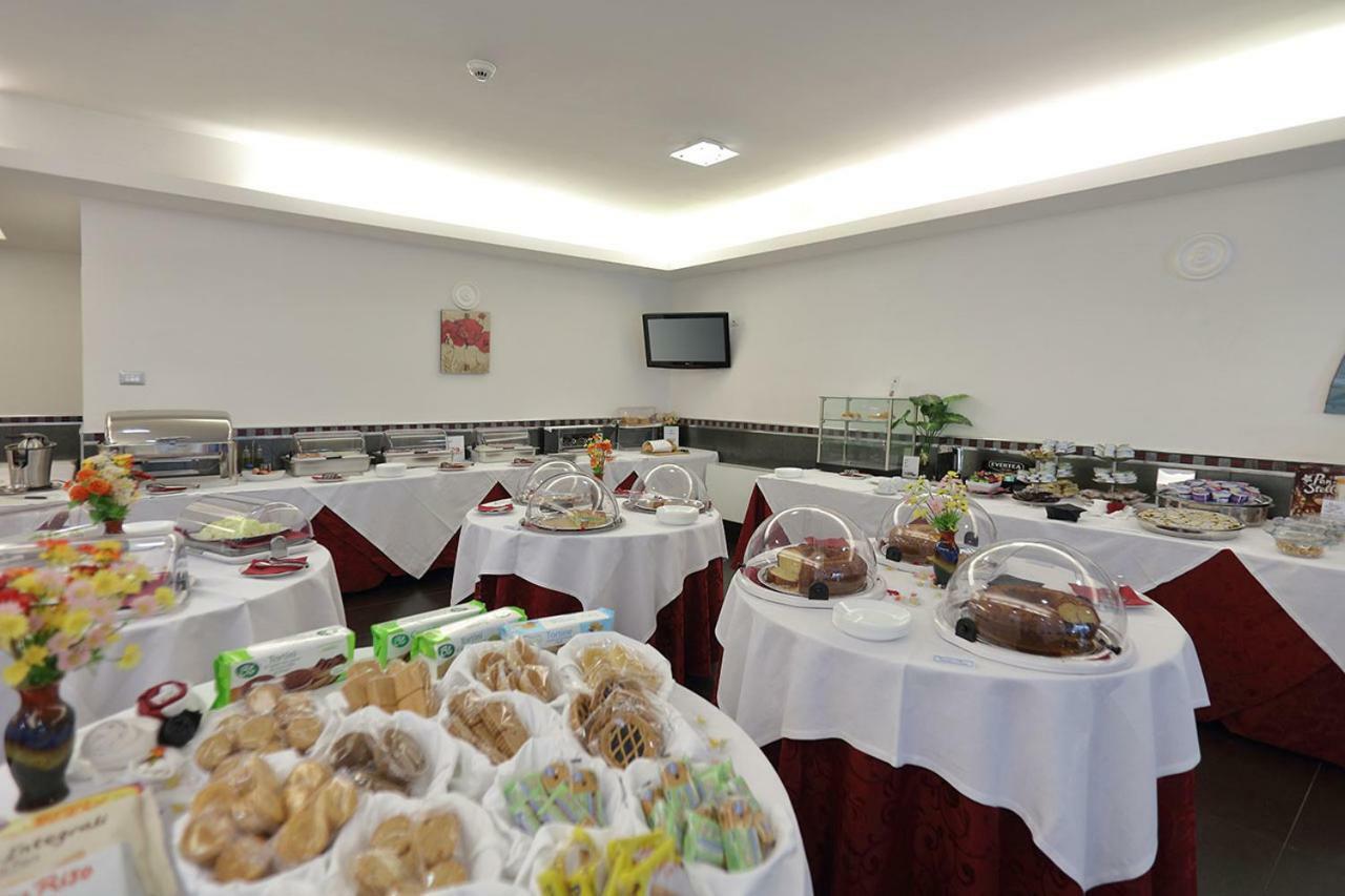 Hotel Relax Roma Nord Fiano Romano Εξωτερικό φωτογραφία